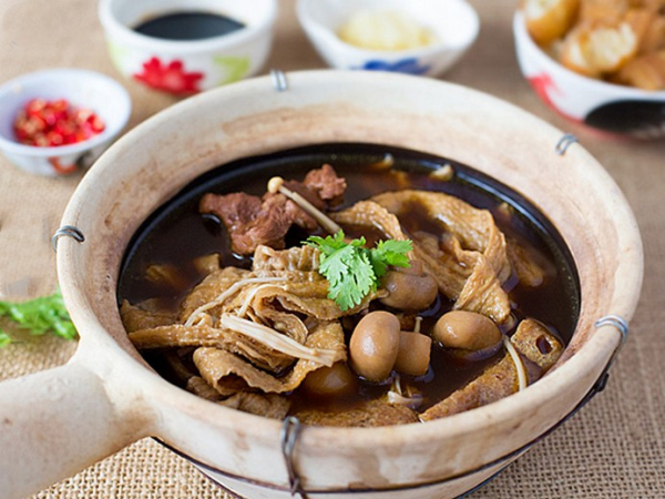 Bak Kut Teh Của Singapore Và Malaysia Khác Nhau Thế Nào? Hương Vị, Quán Ngon Và Lưu Ý
