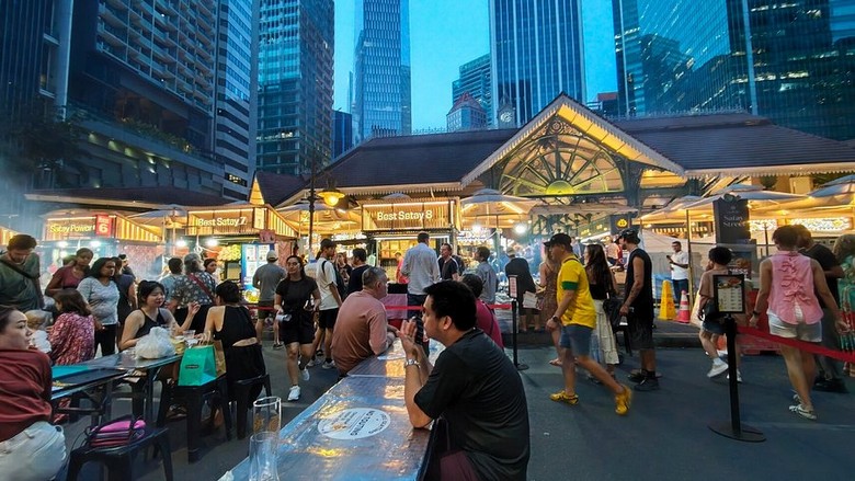 Satay (Thịt Xiên Nướng) Ở Singapore – Malaysia Ăn Ở Đâu Ngon? Hương Vị, Giá